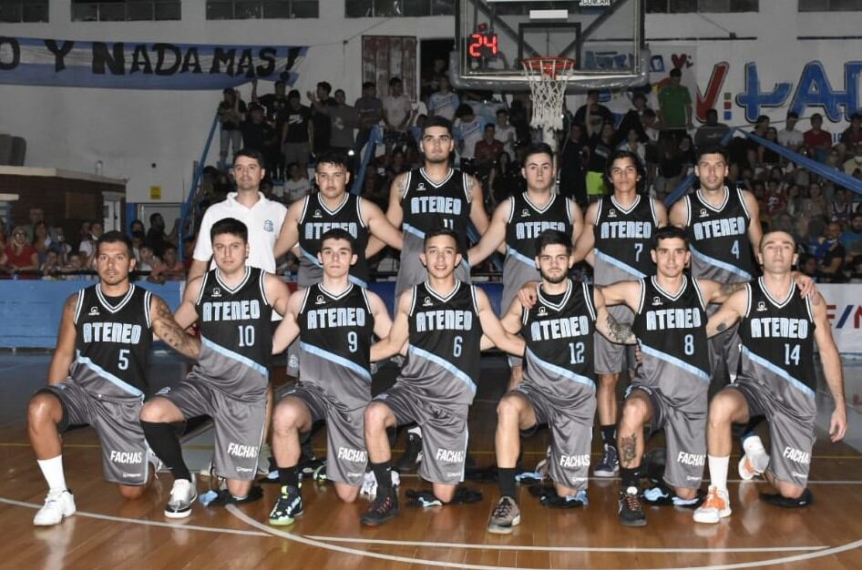 Ateneo se consagró Campeón 2021 en Punta Alta. (Foto: Néstor Franchi).