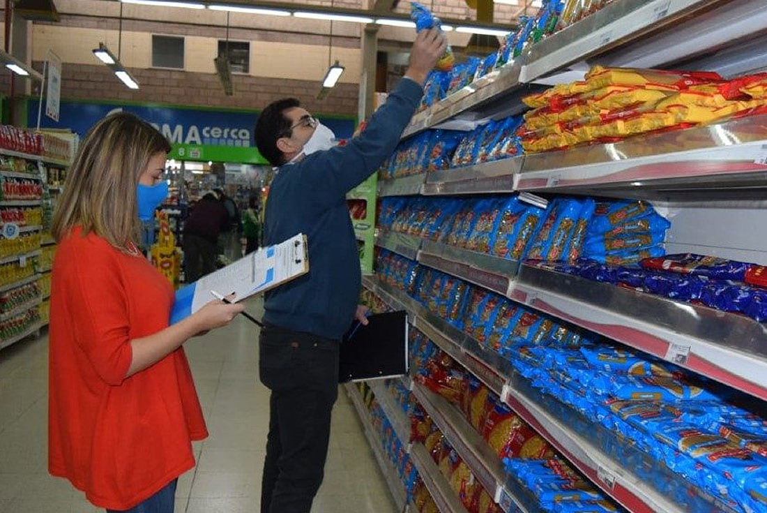 Se multplica el rechazo a que Camioneros haga el control de precios. 