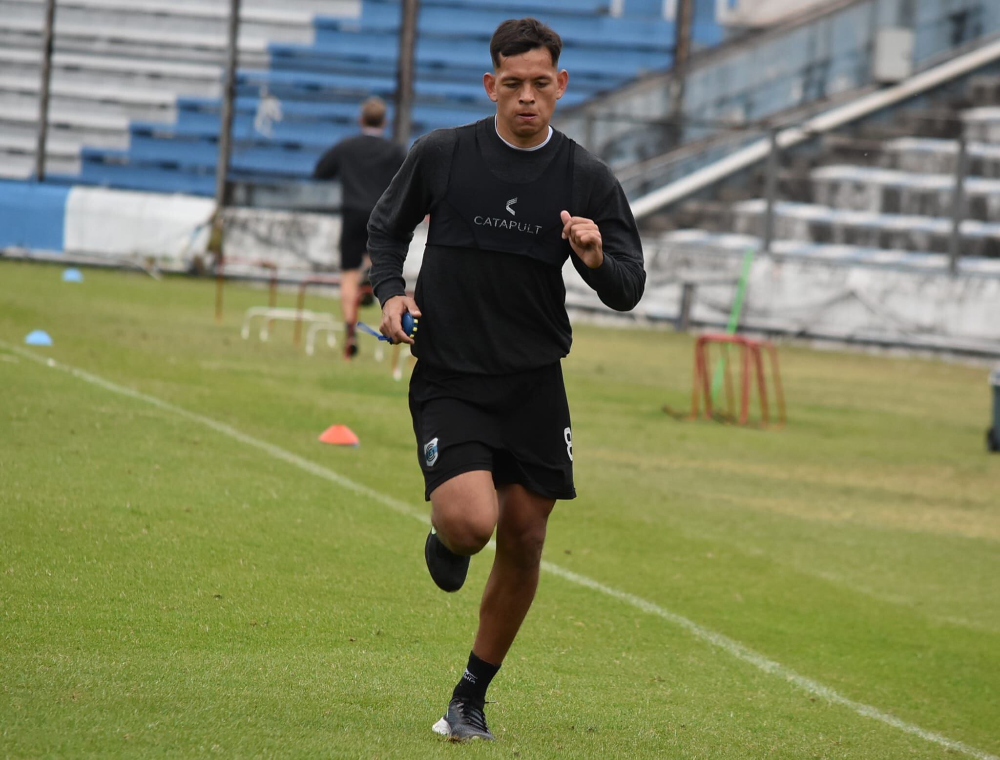 El "Lobo" jujeño se retiró del mercado de pases albiceleste con la contratación del delantero paraguayo Elías Ayala, con pasado inmediato en Belgrano de Córdoba.