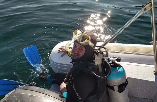 Andrés Bonetti buceó en la Península Valdés y cumplió su sueño: fotografió a las ballenas.