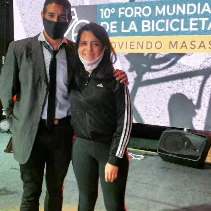 Giovanna Loiudice junto a Cristian Cardozo, su entrenador.