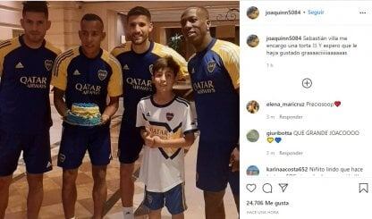 Joaquin Nahuel con el plantel de boca