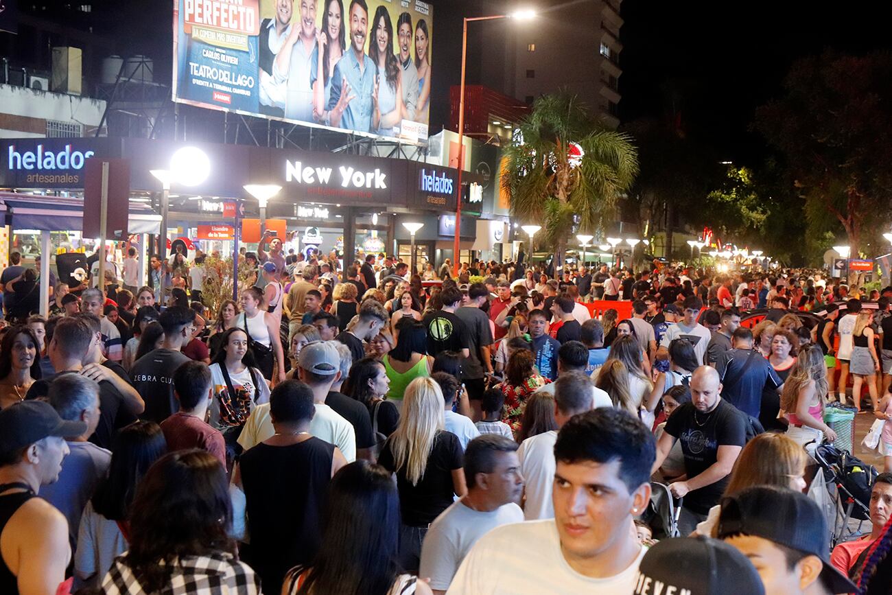 El turismo en Villa Carlos Paz a pleno. (La Voz)