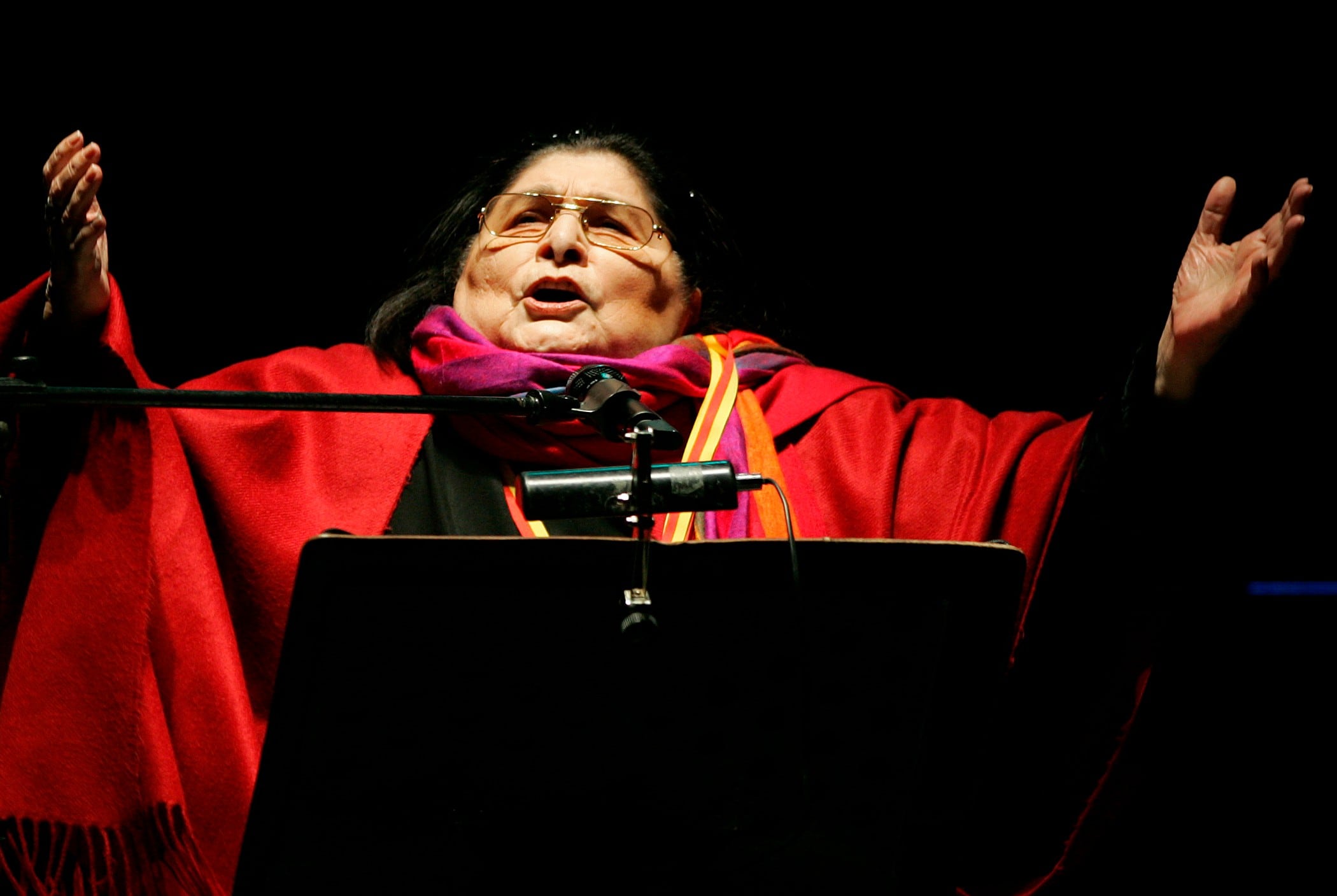 Mercedes Sosa, durante un concierto en Quito, en octubre de 2007. (AP)