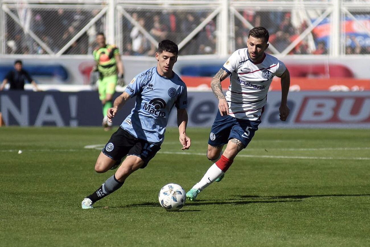 Belgrano no logró aguantarlo y empató en el final con San Lorenzo por la Copa de la Liga (Federico López Claro)
