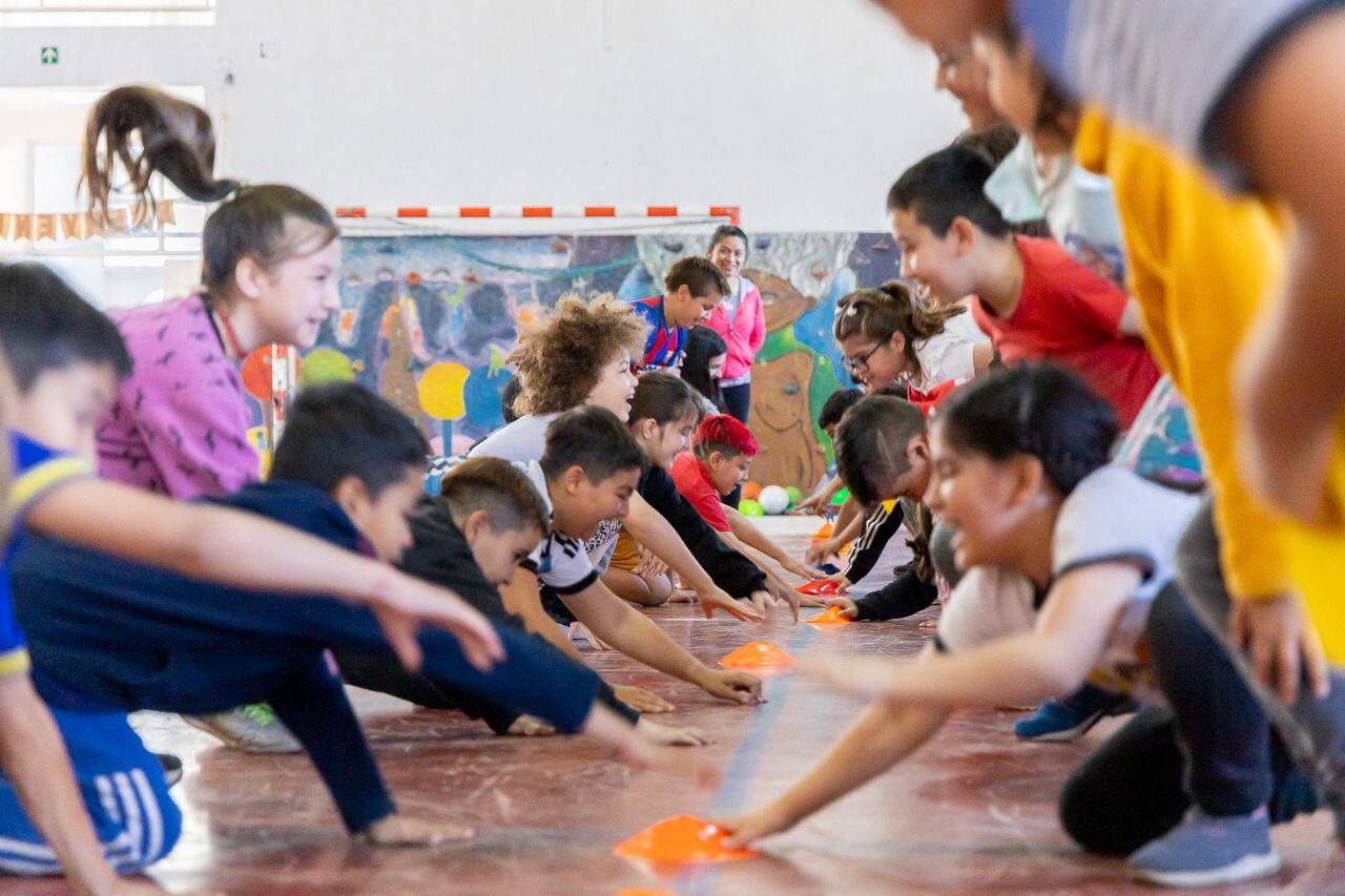 Ofrecen en Tierra del Fuego actividades deportivas y creativas gratuitas