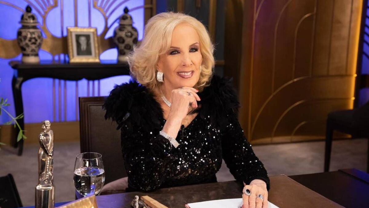 A sus 97 años, Mirtha Legrand reveló que sufre una enfermedad y que está bajo tratamiento médico