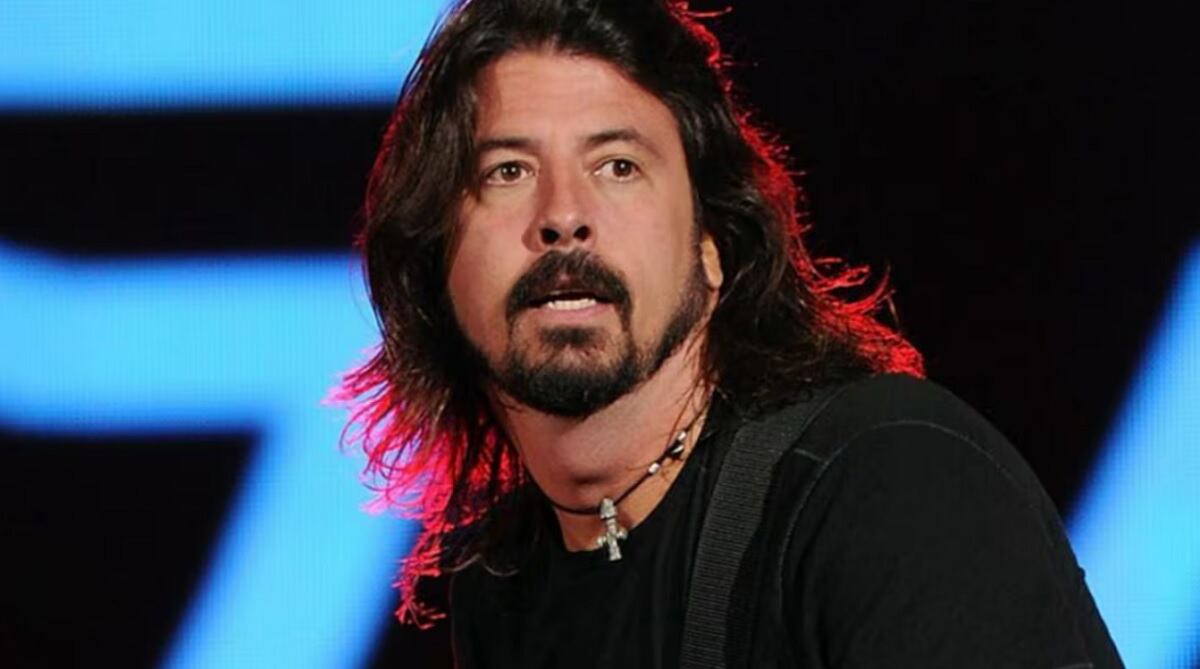 Dave Grohl, cantante de Foo Fighters, confesó que tuvo una hija extramatrimonial y desató el escándalo