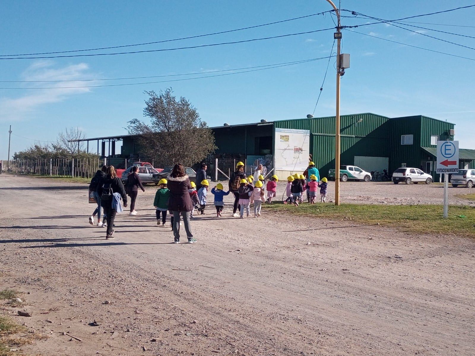 Alumnos del Jardín Nº 913 visitaron la Planta de Reciclado