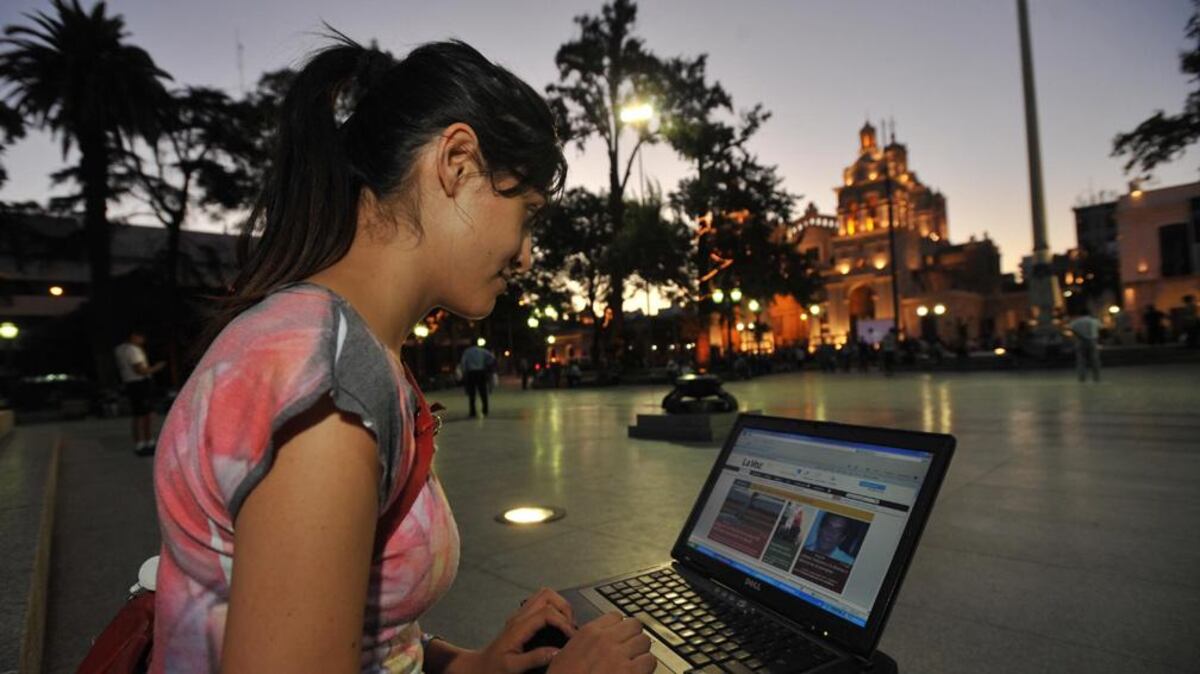 Rivadavia: la Municipalidad habilitó puntos de Wifi educativos