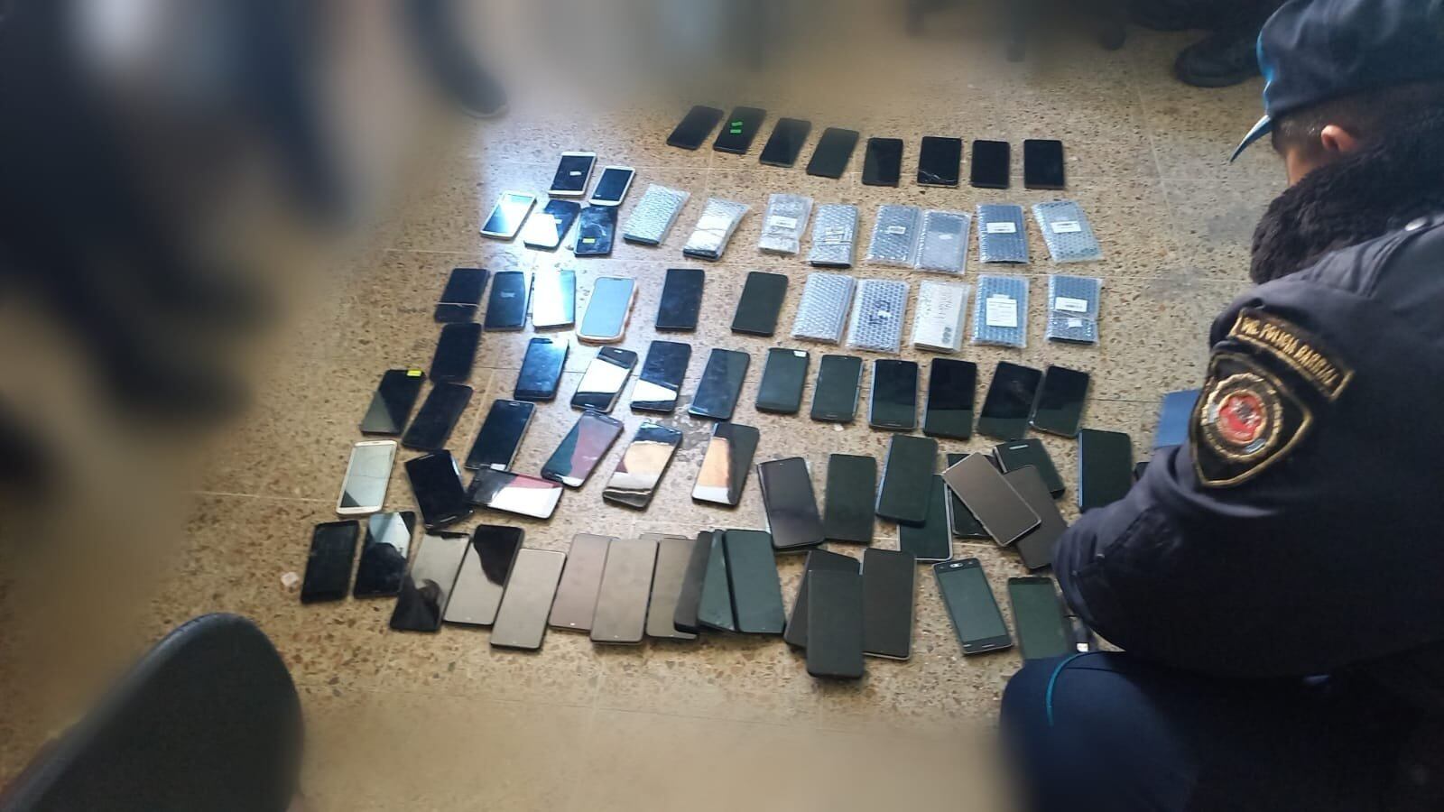 Encontraron celulares robados dentro de una dependencia policial. (Policía de Córdoba).