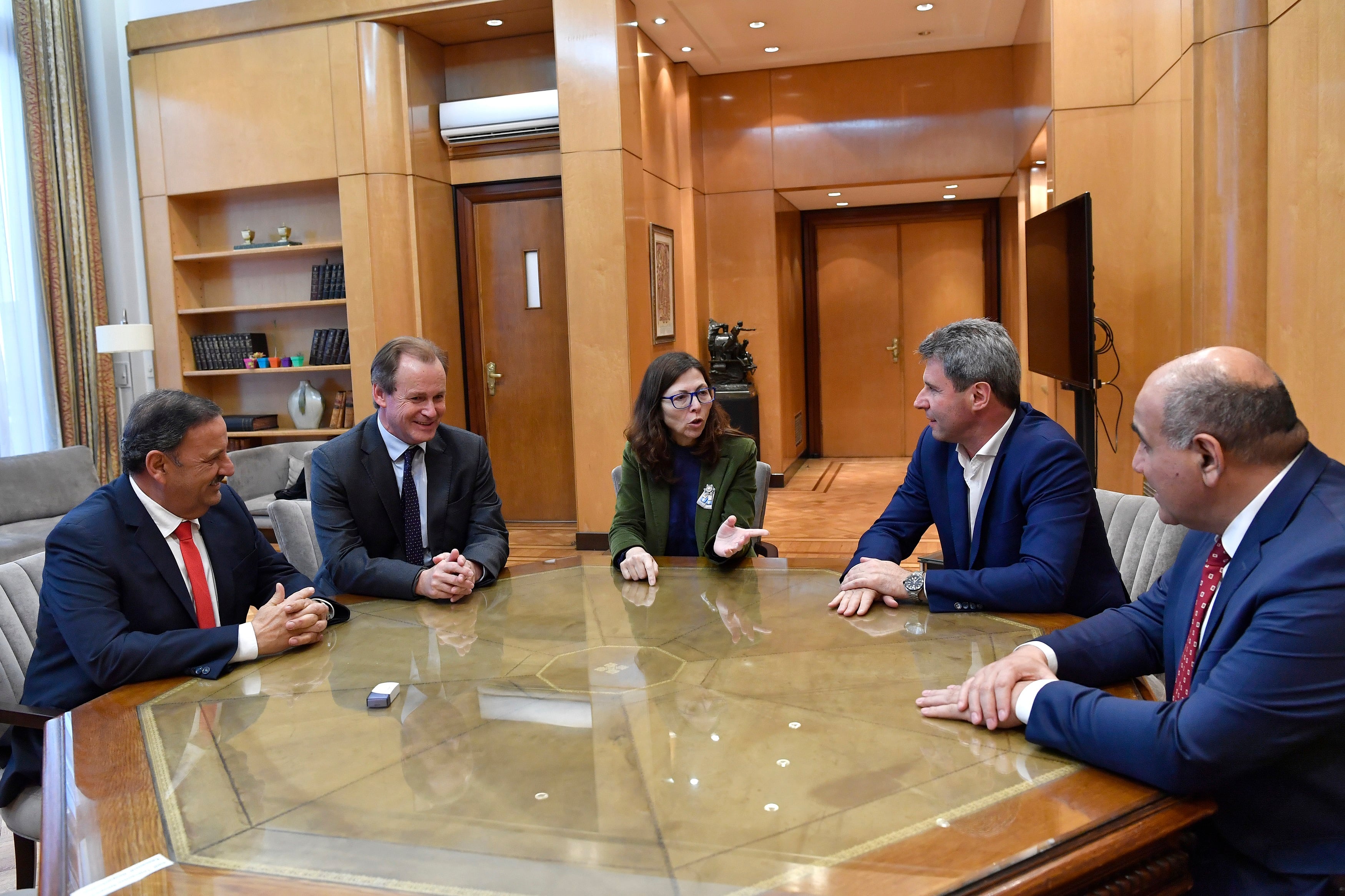 Reunión de Bordet, Batakis y Manzur