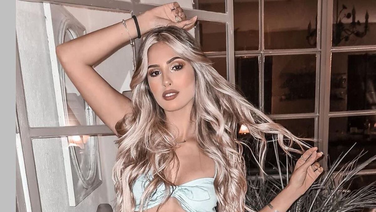 Antes de Gran Hermano, Julieta Poggio arrasó en Instagram con una microbikini en llamas