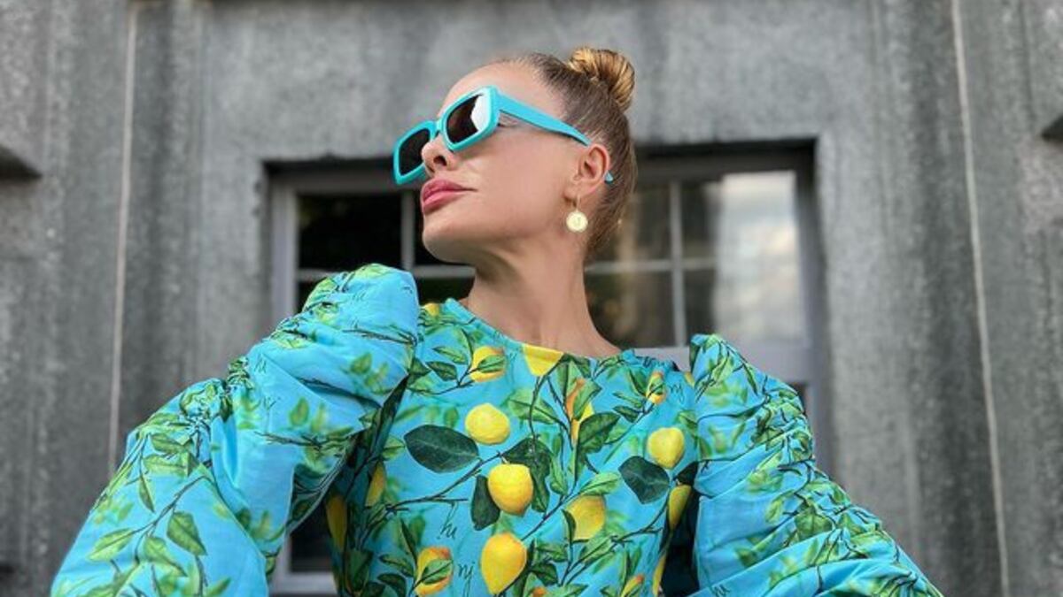 Natalia Jiménez, fan de las tendencias: cuánto vale el lujoso conjunto Versace que lució en redes