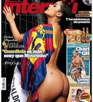 TBT de Larissa Riquelme posando para las tapas de revistas.