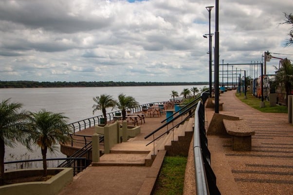 La Costanera de Concordia, el lugar ideal para disfrutar en familia y con amigos junto al río Uruguay