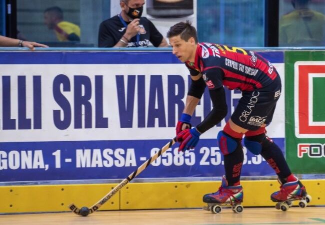 El mendocino Federico Ambrosio aportó dos goles para el Forte dei Marmi, pero no alcanzó para derrotar al campeón de la Serie A1 de Italia.