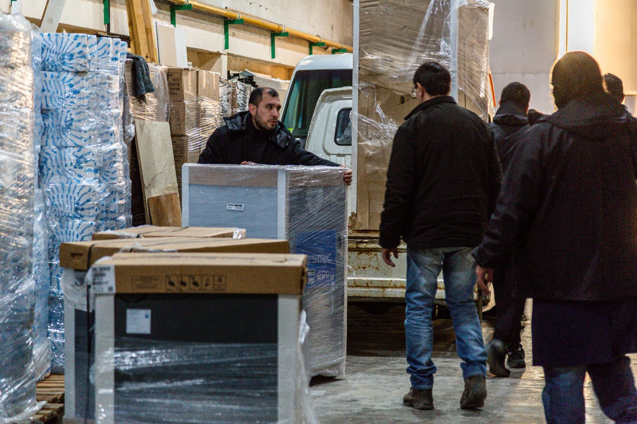 Llegaron nuevos equipos de calefacción a escuelas de Tierra del Fuego