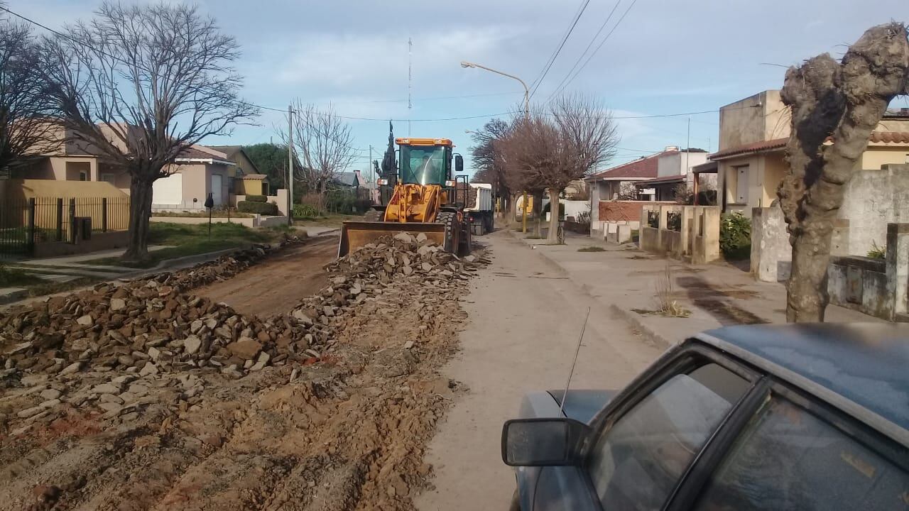 repavimentación de la Av. Rivadavia en Orense