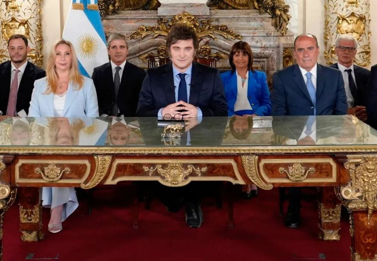 Milei dijo que se terminó la recesión y prometió un crecimiento económico “sostenido” para 2025