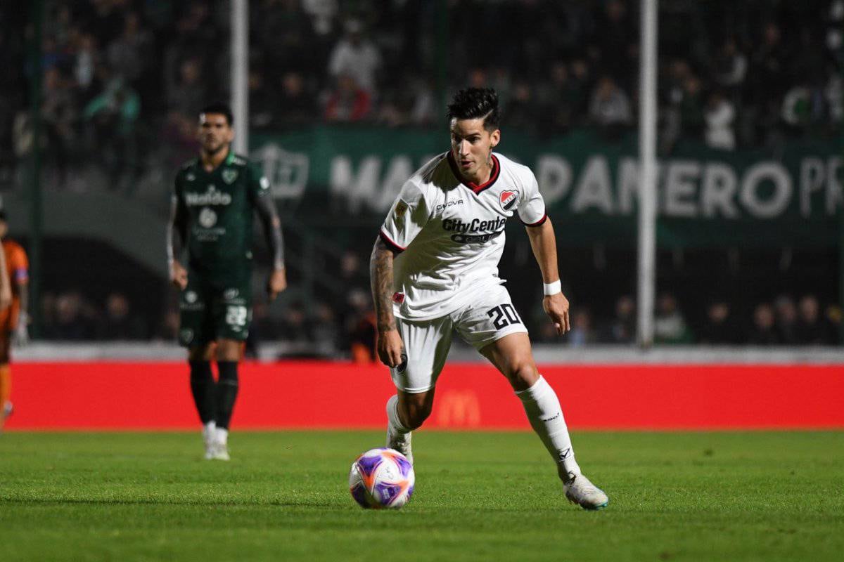 Newell's Old Boys visitó a Sarmiento de Junín en la fecha 19 de la Liga Profesional 2023.