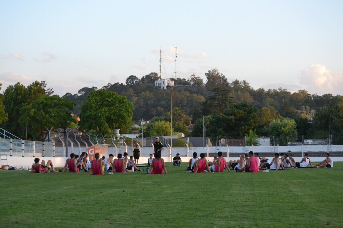 Santamarina de Tandil suspendió un partido amistoso por las malas condiciones climáticas