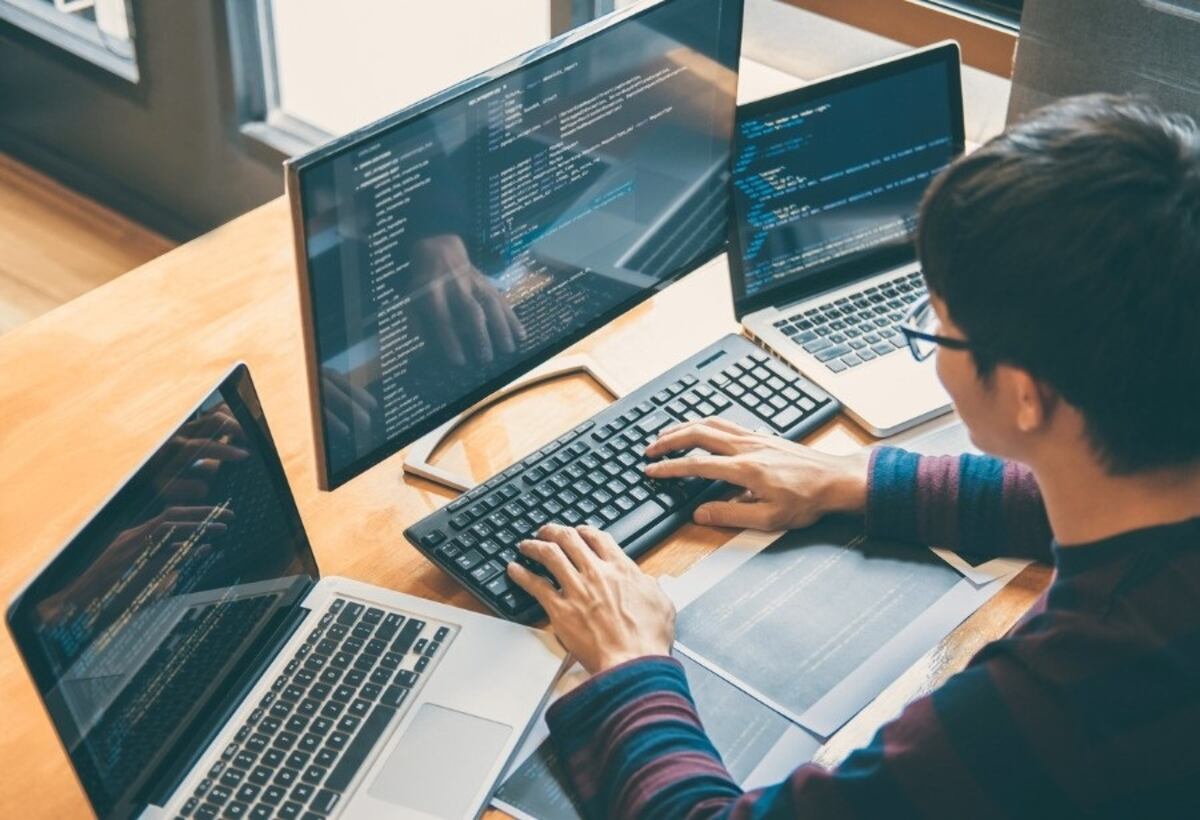 Ofrecen mil cupos gratuitos para formar programadores