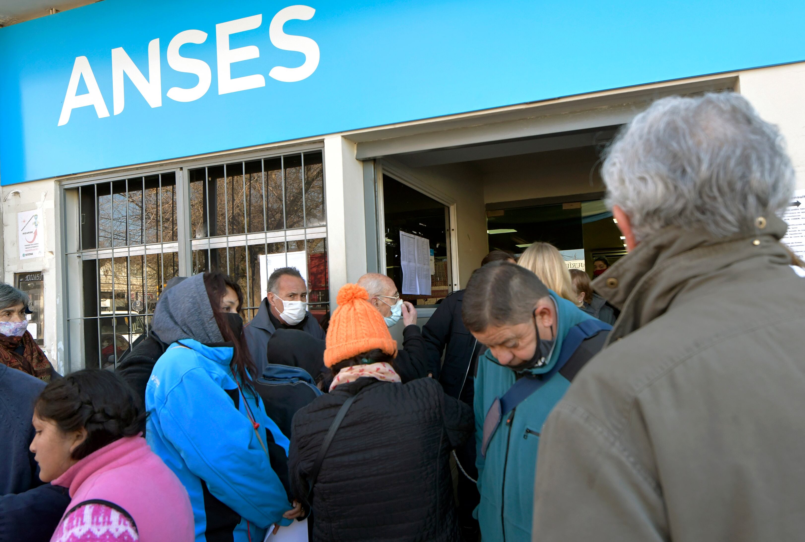 Las cuotas de la moratoria podrían cancelarse en 1, 30, 60 o hasta 120 pagos. Foto: Orlando Pelichotti/Los Andes.
