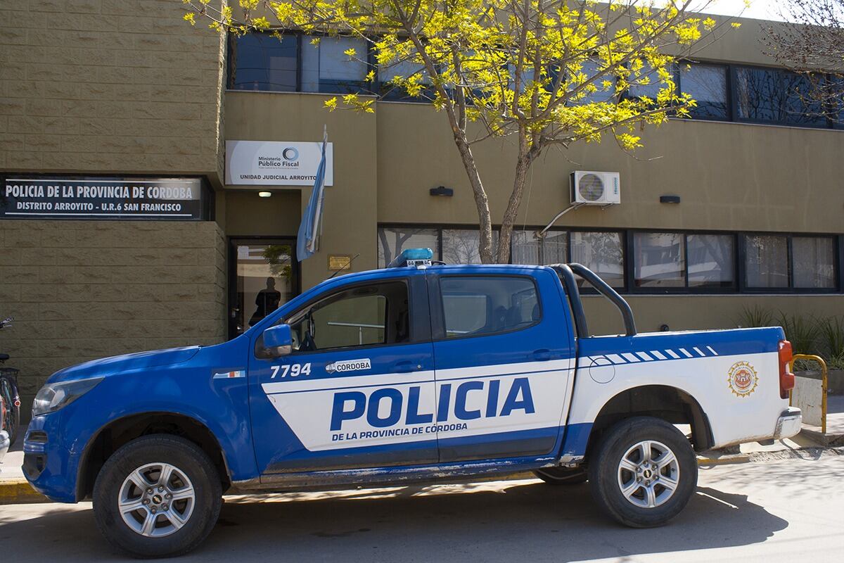 Patrullero Policía de Arroyito