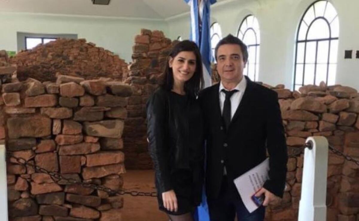 Nito Artaza junto a Cecilia Milone despidieron a Diego Maradona: “Se va parte del orgullo nacional”