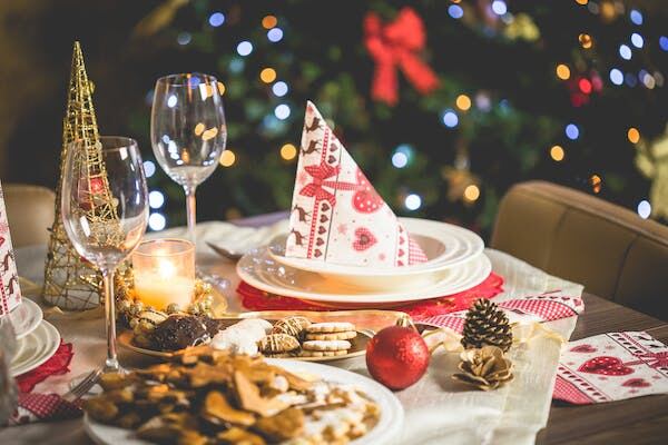 Las fiestas son una buena ocasión para armar una mesa con estilo propio.