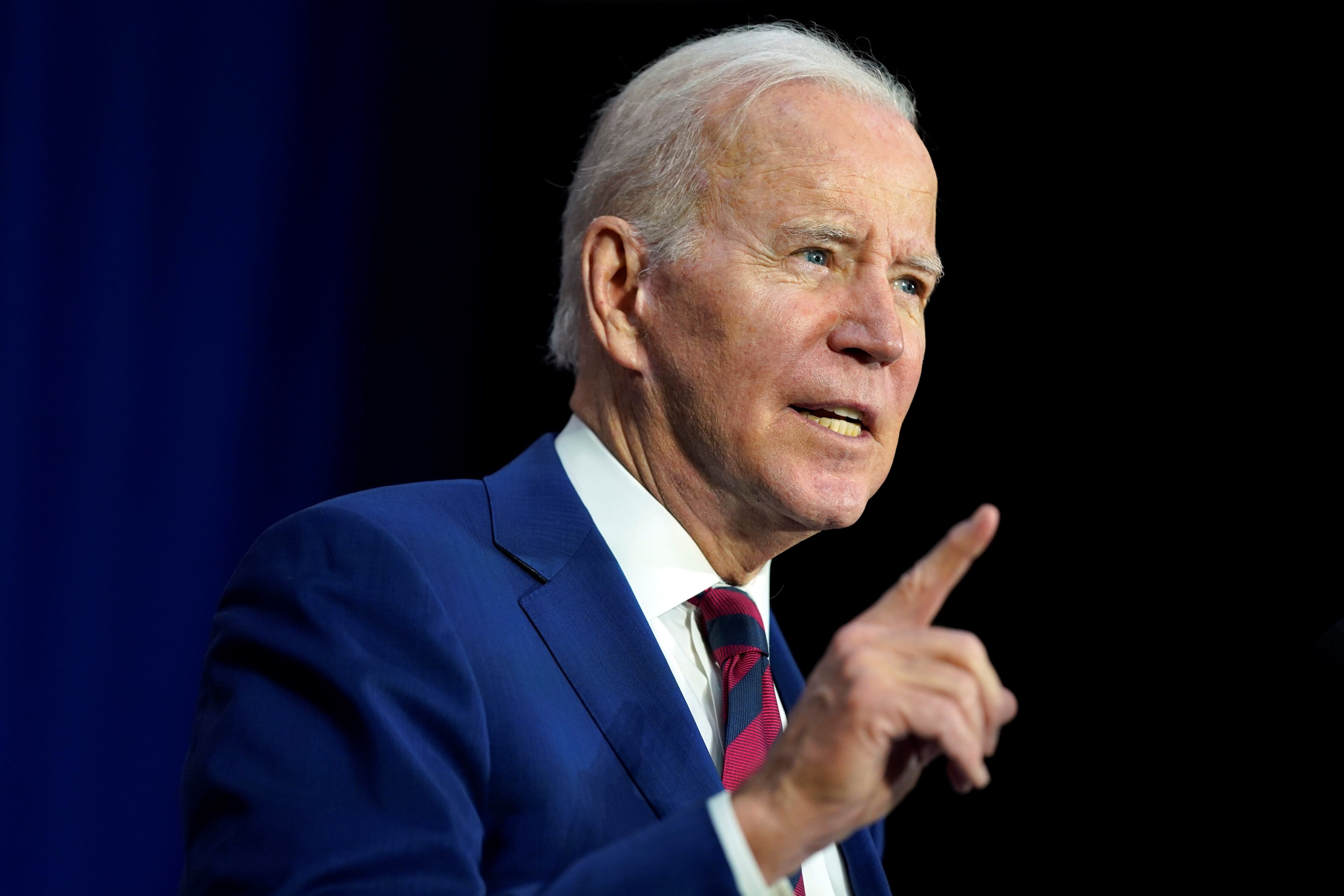 Joe Biden recibirá a Alberto Fernández. (AP/Evan Vucci)