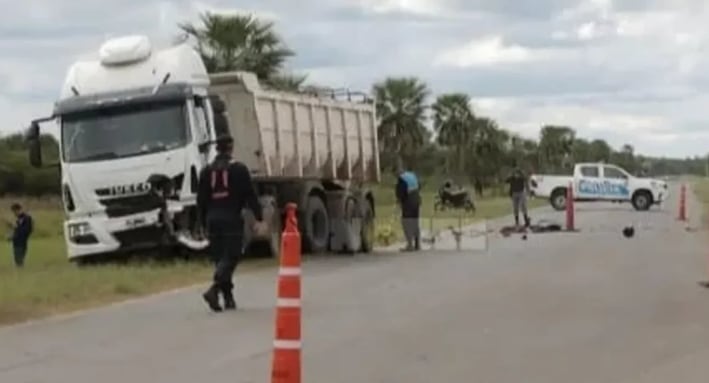 Un chaqueño asesinó a la madre de su hijo frente a él y luego se suicidó en plena ruta.