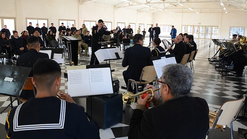 Puerto Belgrano: concierto de aspirantes músicos de la ESSA