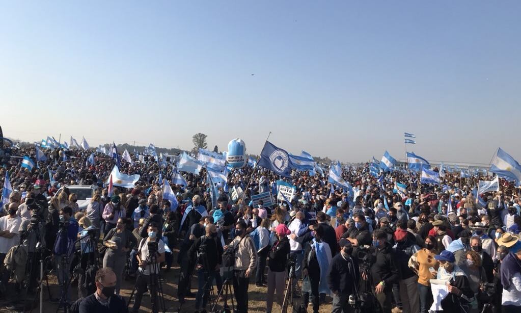 Marcha de productores autoconvocados del campo argentino, en protesta por las restricciones a las exportaciones, y "en favor del trabajo y la producción"