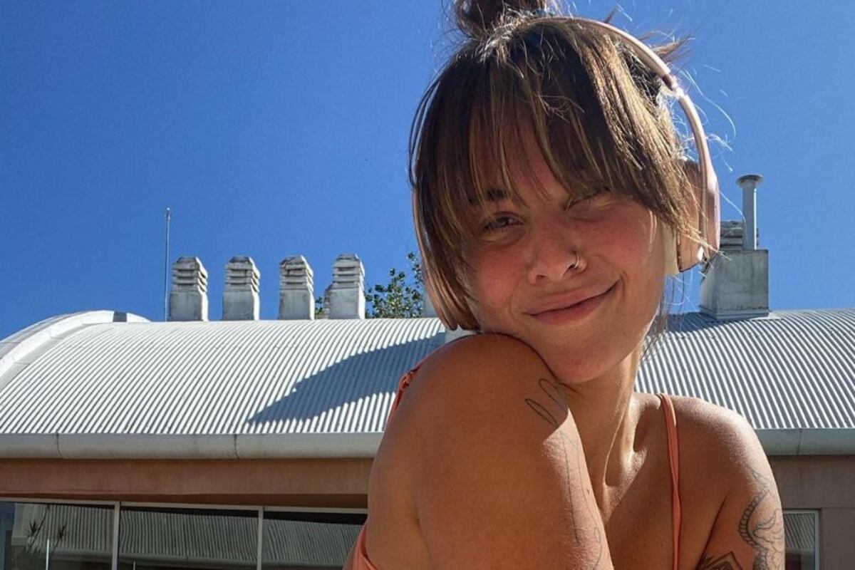 La vez que Ivana Nadal deslumbró con una microbikini negra desde Tulum