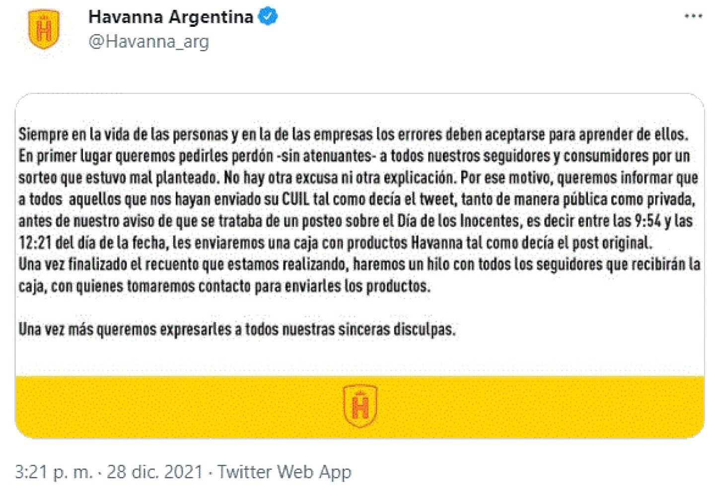 El tuit de la empresa con sus disculpas oficiales por la broma que publicitaron.