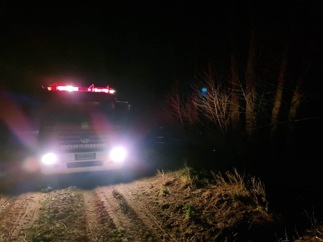 Bomberos y Defensa Civil de Malargüe debieron sofocar un incendio de campo.