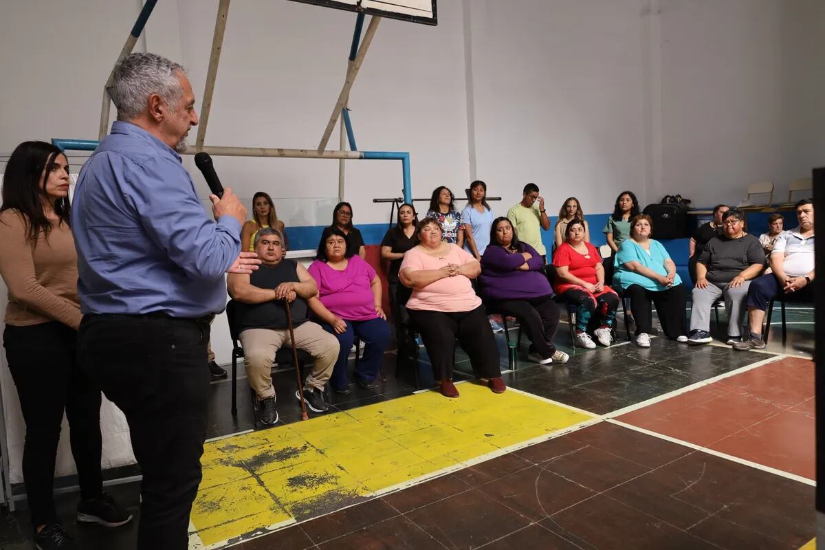 El ministro de Salud de Jujuy, Gustavo Bouhid, destacó que con el programa "Paso a paso para un gran cambio" se afianza el abordaje integral de la obesidad mórbida y “cada vez son más los integrantes de este espacio de acompañamiento".