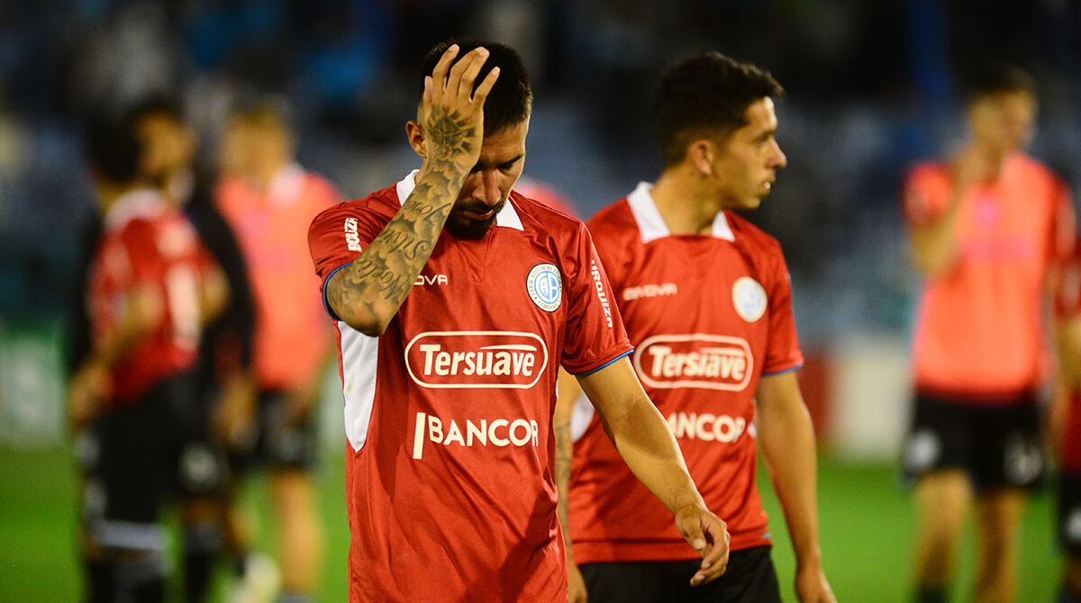 El empate con sabor a derrota de Belgrano, en un final para el infarto: cómo quedó en la tabla