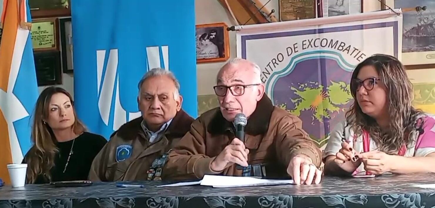 El VGM Andersen, secretario del CEMU detalló las actividades previstas en la semana de Malvinas.