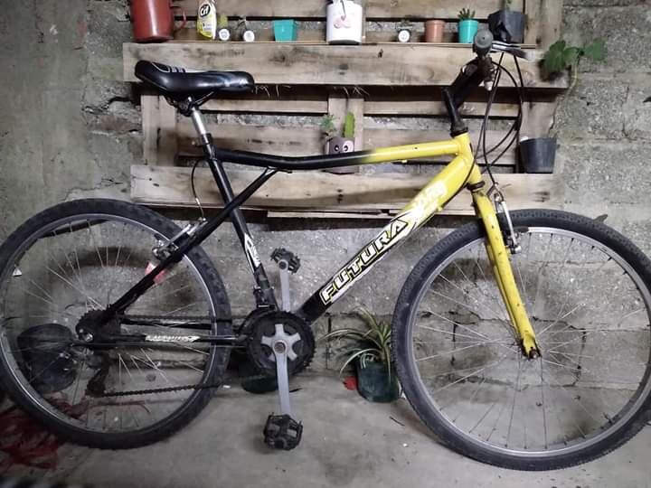 La bicicleta de Bautista que será rifada para colaborar con la causa de Simón.