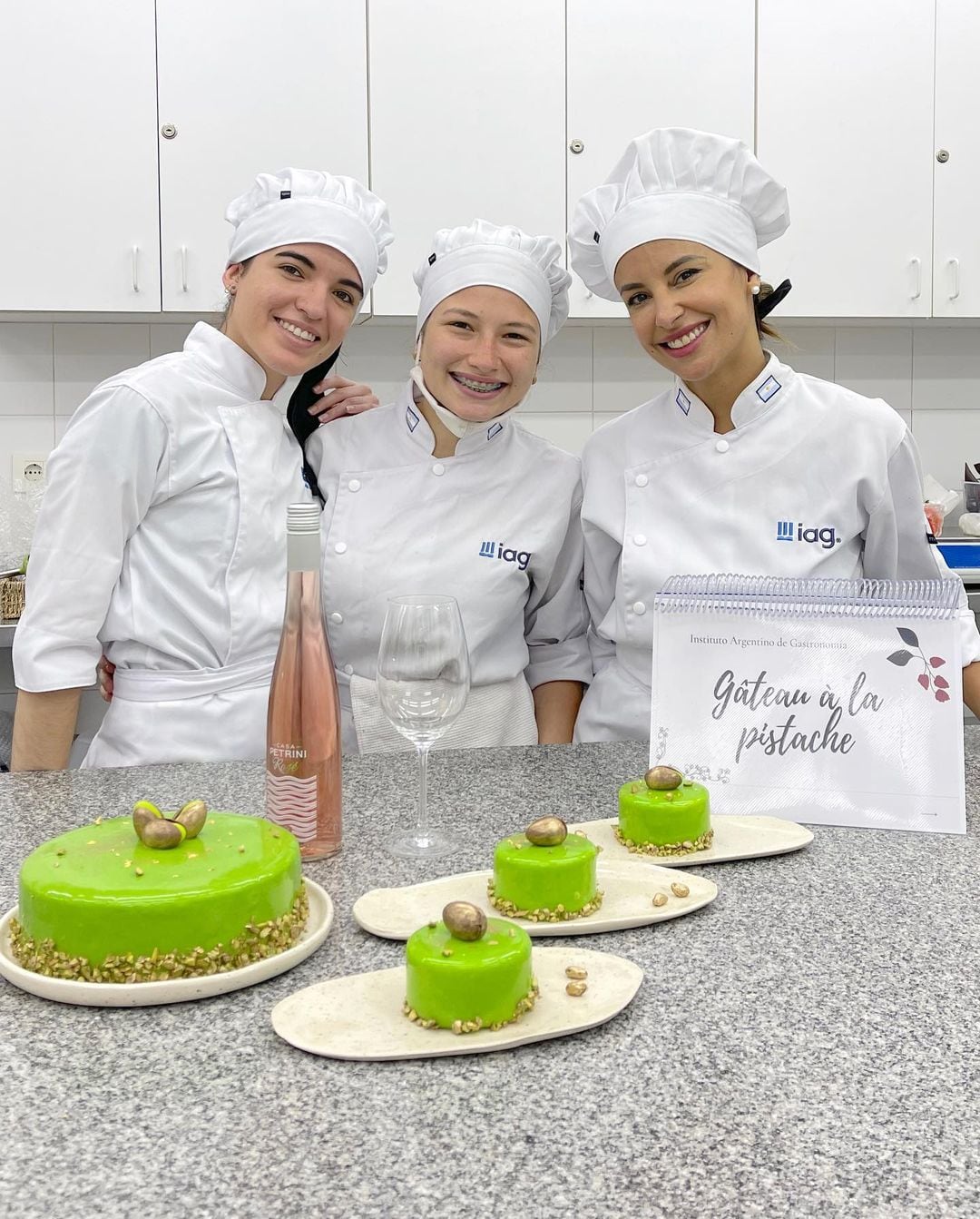 Lourdes Sánchez en su curso de pastelería superior