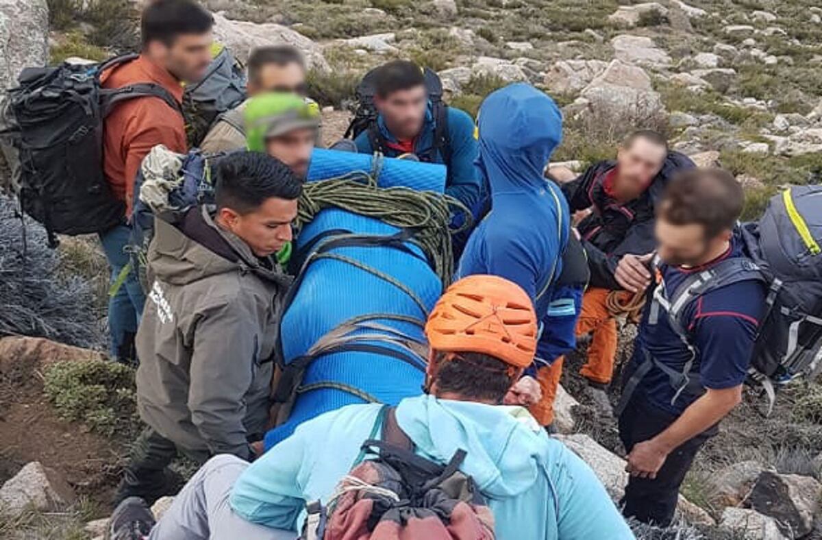 Cayó mientras escalaba una montaña en Tunuyán y lo rescataron inconsciente