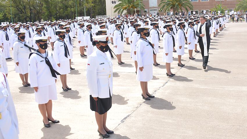 Aspirantes de la Escuela de Suboficiales