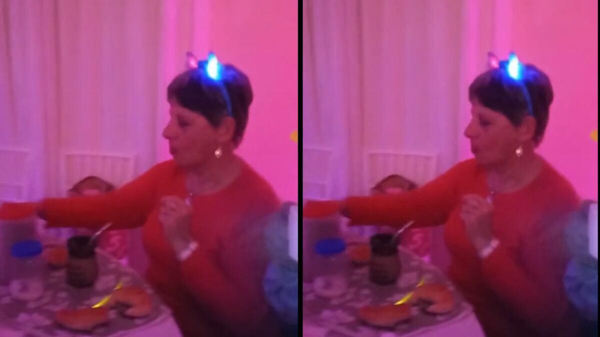 Fue a una fiesta de 15, llevó su mate y se volvió viral en TikTok