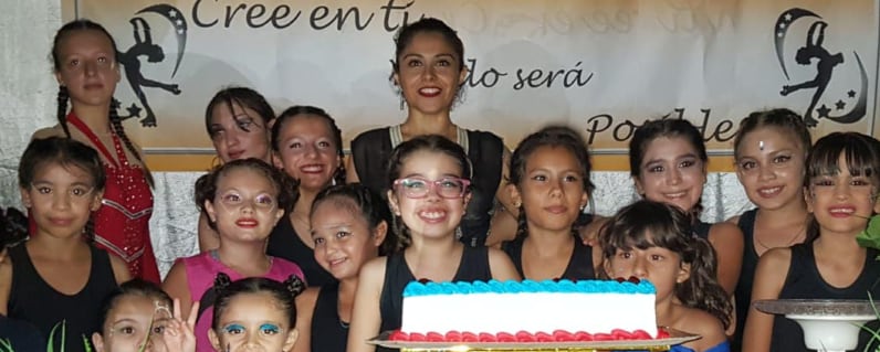 Noche de gala para la Escuela Municipal de Patinaje en Puerto Iguazú.