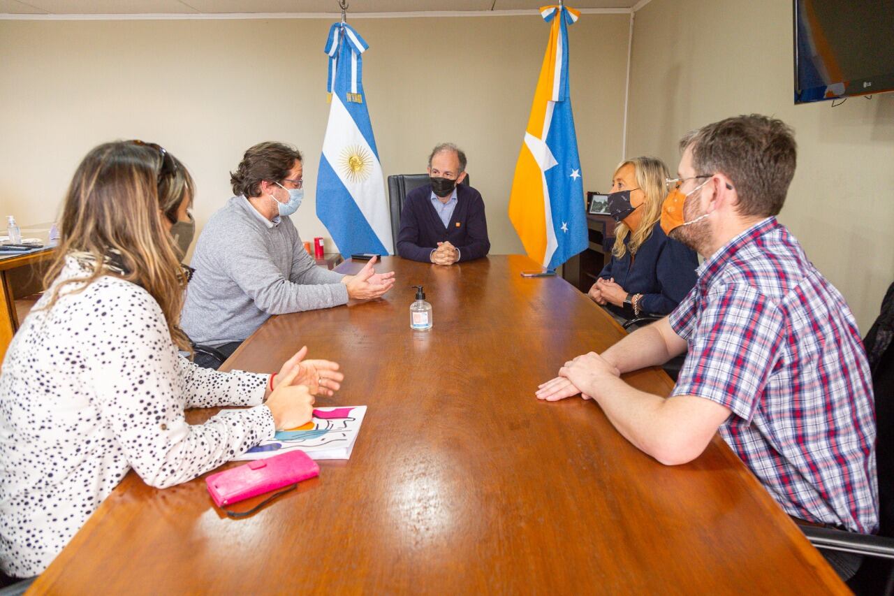 Tierra del Fuego es una de las tres provincias que más completa el censo de manera digital.