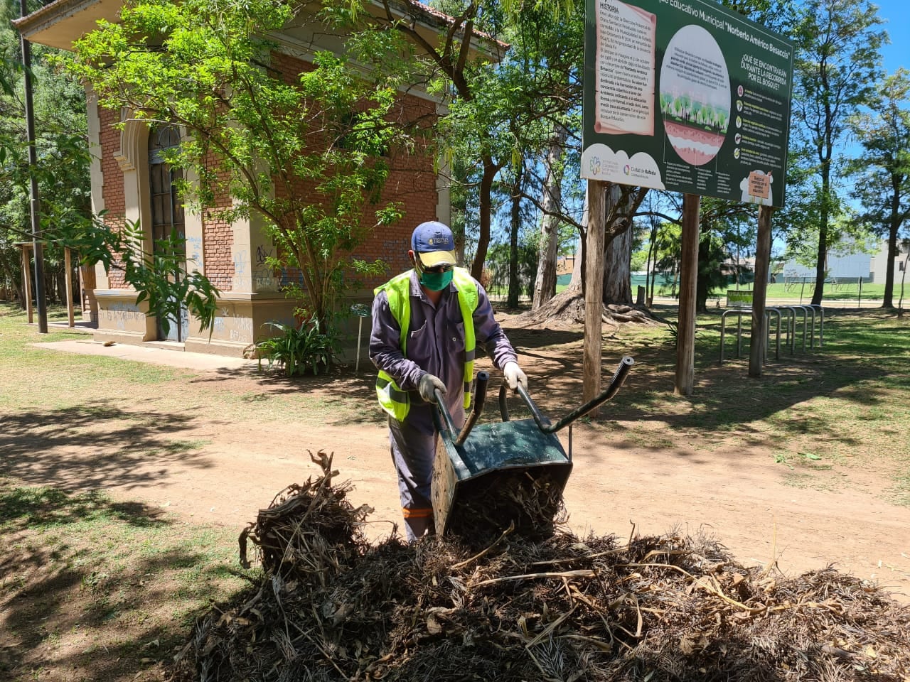 La Municipalidad afirma que hizo trabajos de mantenimiento en el Bosquecito Besaccia