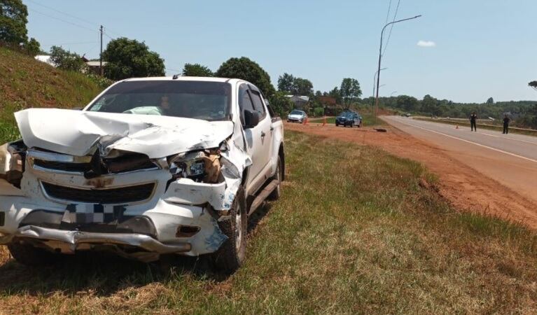 Accidente vial en San Vicente: giro en “U” y terminó volcando.